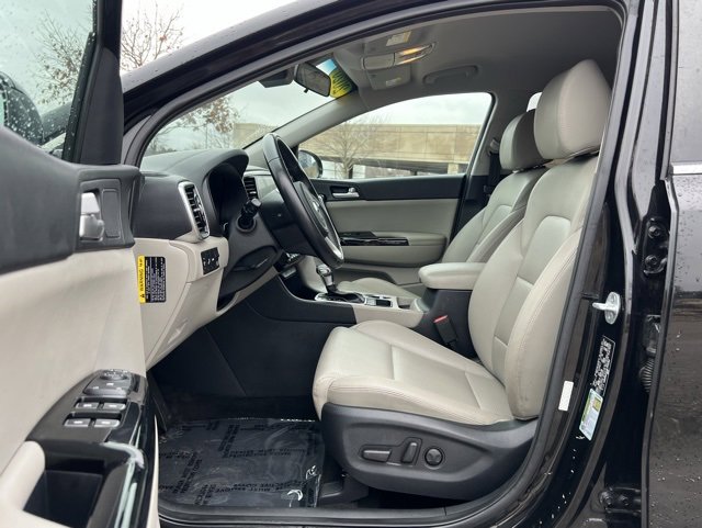 Used 2020 Kia Sportage EX image 19
