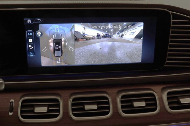 Certified 2025 Mercedes-Benz GLS 580 4MATIC image 27