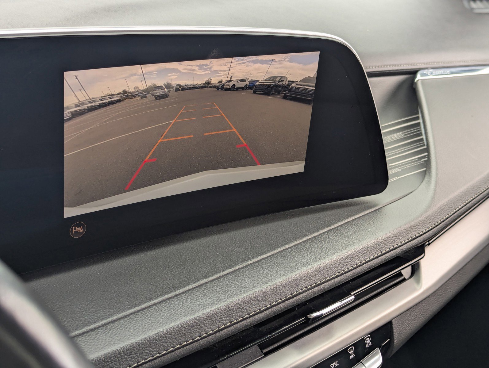 Certified 2024 Cadillac XT4 Premium Luxury image 30