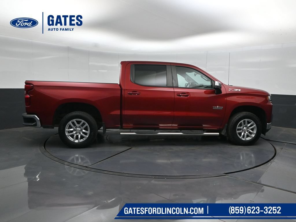 Used 2019 Chevrolet Silverado 1500 LT w/ Texas Edition AWD/4WD image 3
