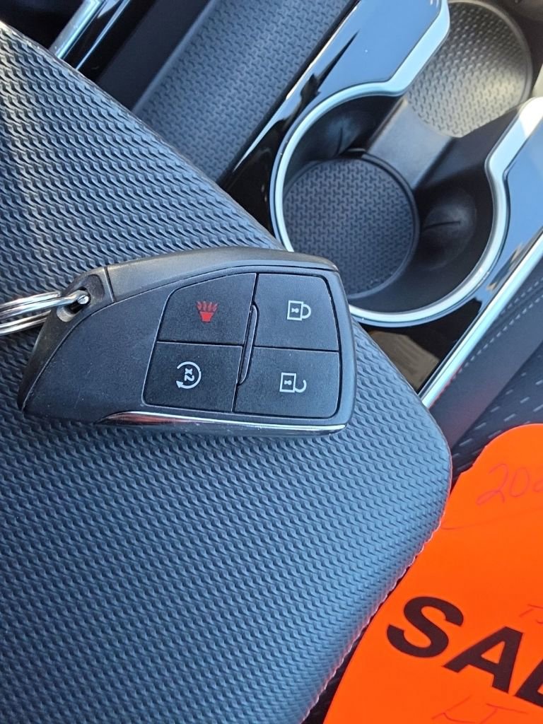 Used 2025 Chevrolet Equinox LT FWD image 15