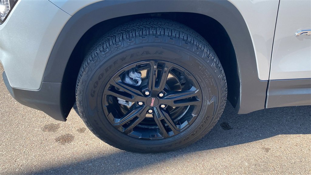 Used 2022 GMC Terrain AT4 image 10