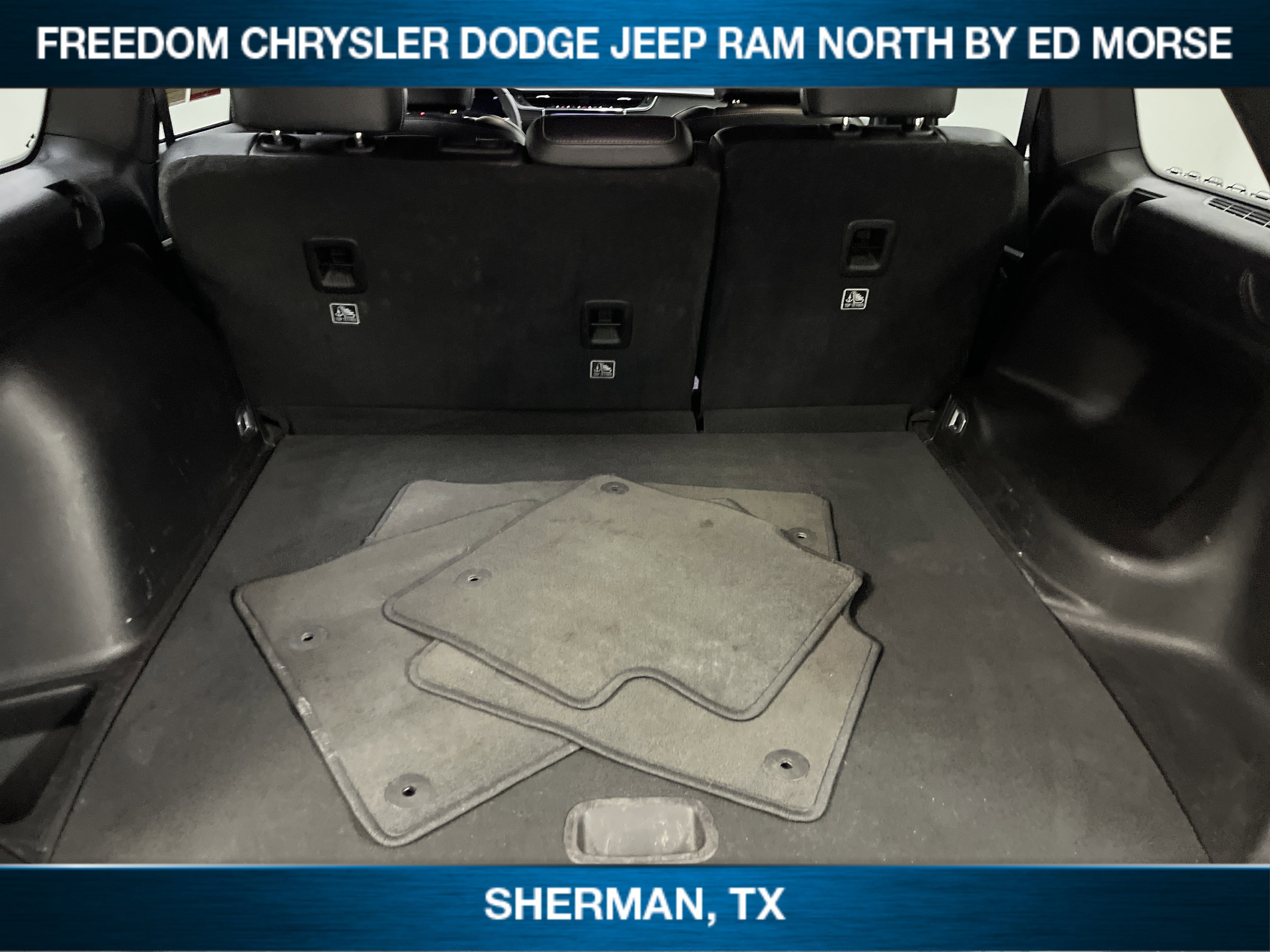 Used 2024 Jeep Grand Cherokee Limited AWD/4WD image 10