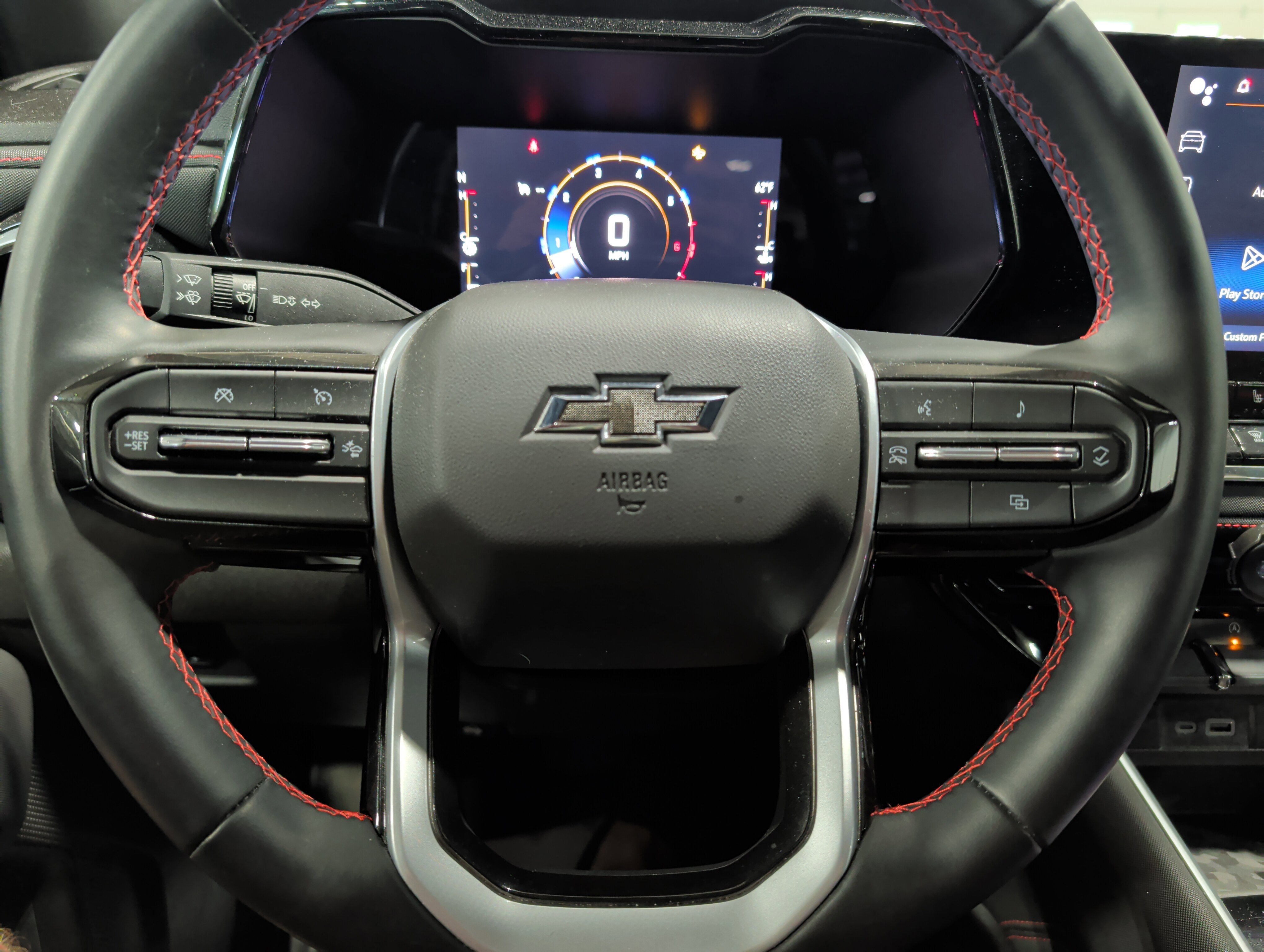 Used 2023 Chevrolet Colorado Z71 w/ Z71 Convenience Package 2 AWD/4WD image 10
