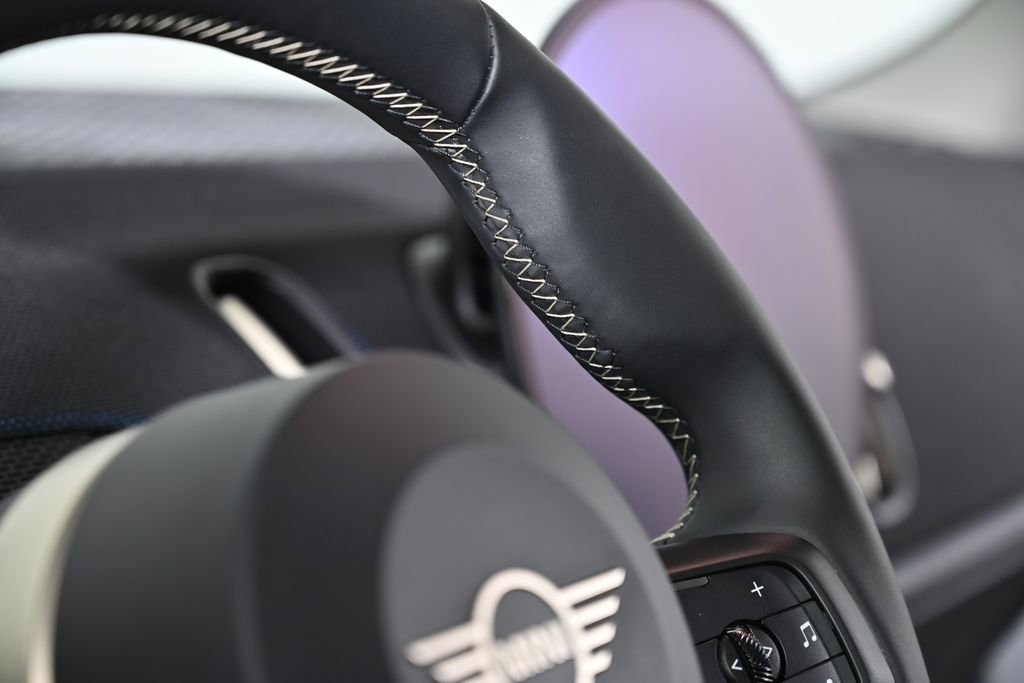 Used 2025 MINI Cooper Countryman S image 14