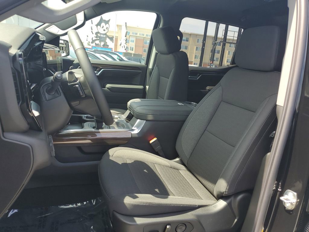 New 2026 Chevrolet Silverado 1500 RST w/ Redline Edition RWD image 18