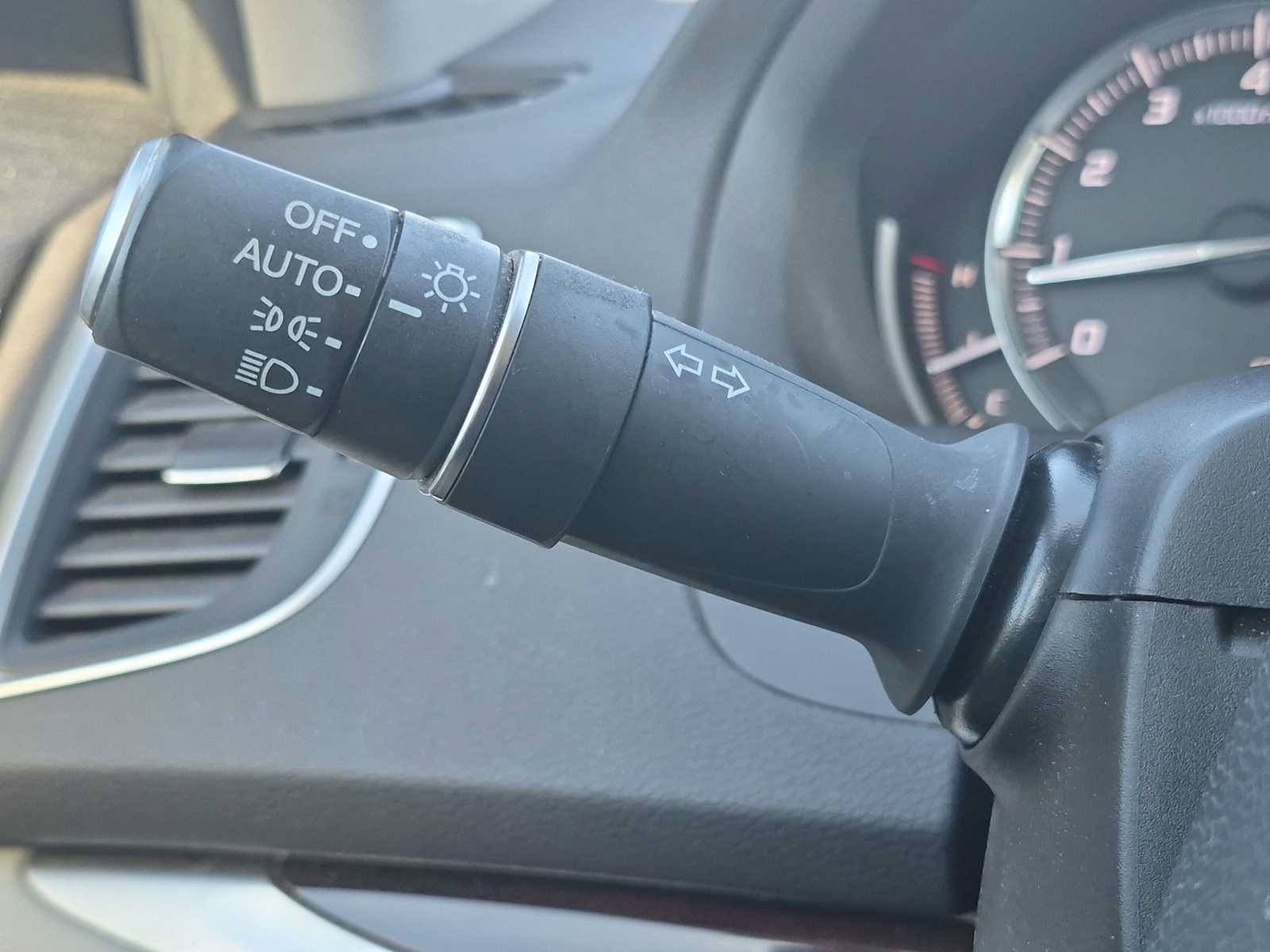 Used 2015 Acura TLX FWD image 27