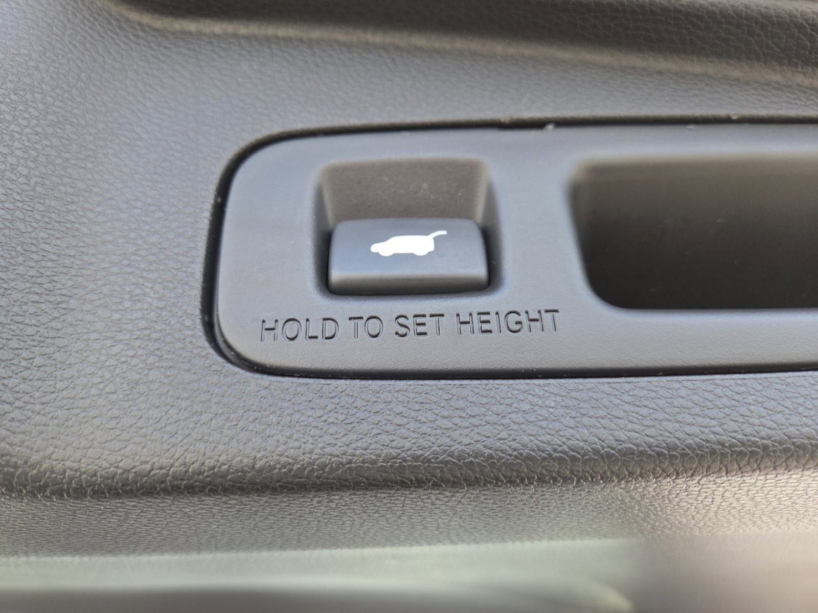 Used 2017 Honda CR-V Touring image 22