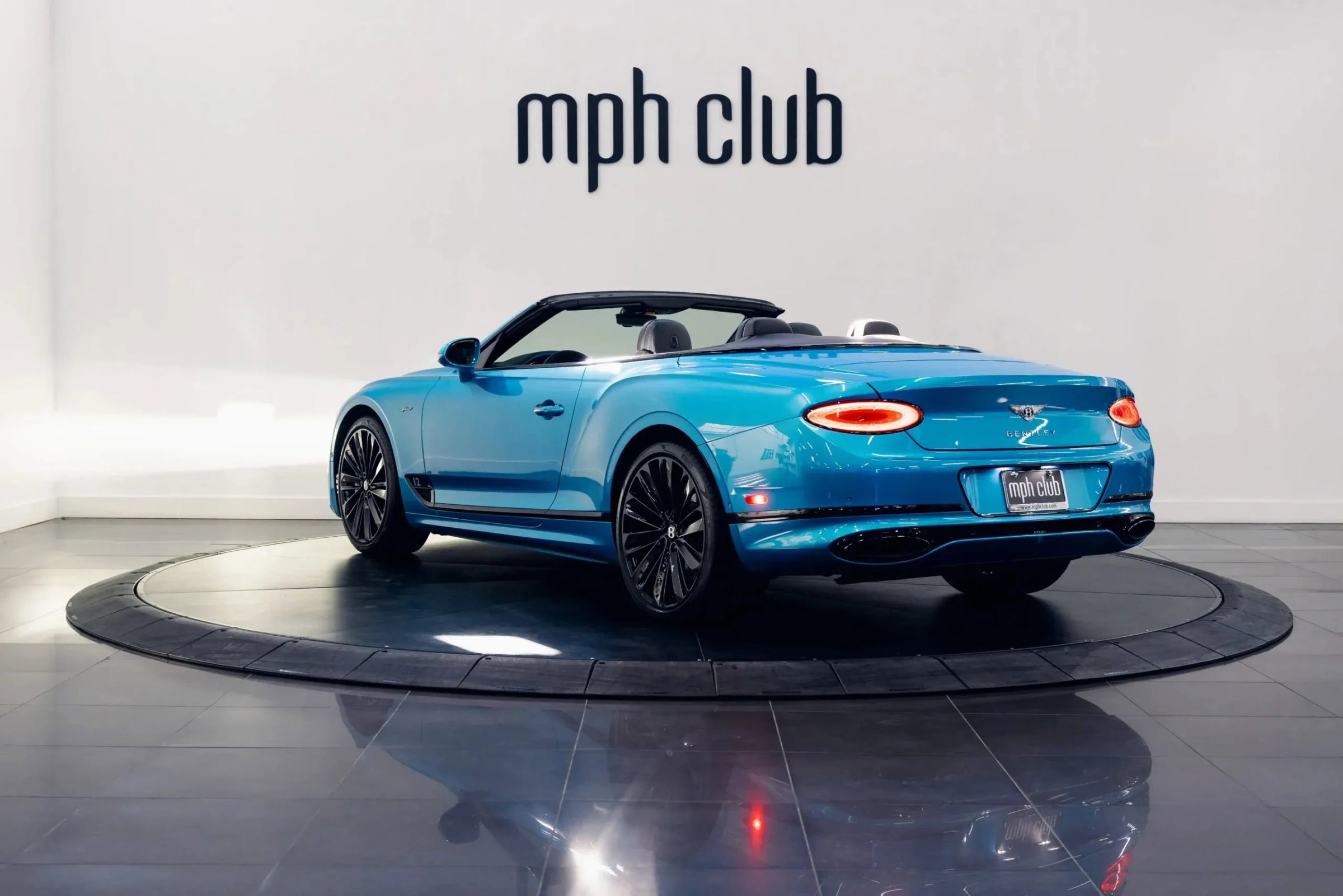 Used 2023 Bentley Continental GT Speed image 4