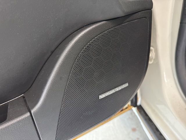 Used 2011 Buick LaCrosse CXS w/ Driver Confidence Package image 18