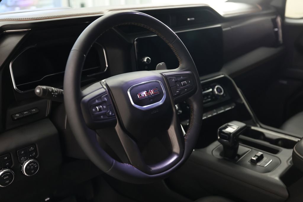 Used 2024 GMC Sierra 1500 AT4 w/ Technology Package image 18