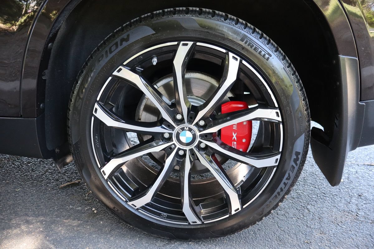 Used 2018 BMW X5 xDrive35i w/ Executive Package AWD/4WD image 44