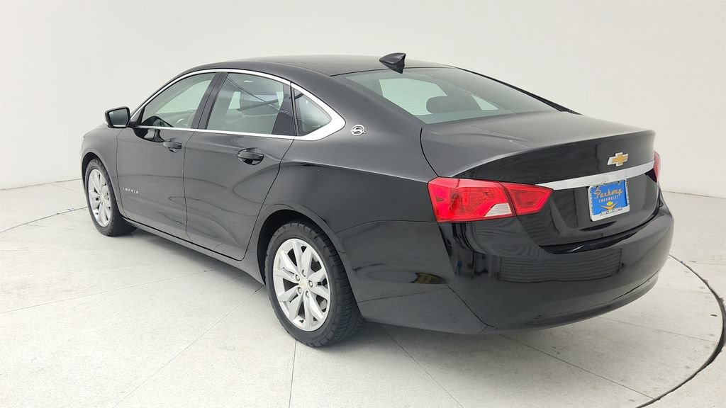 Used 2016 Chevrolet Impala LT w/ Convenience Package FWD image 5