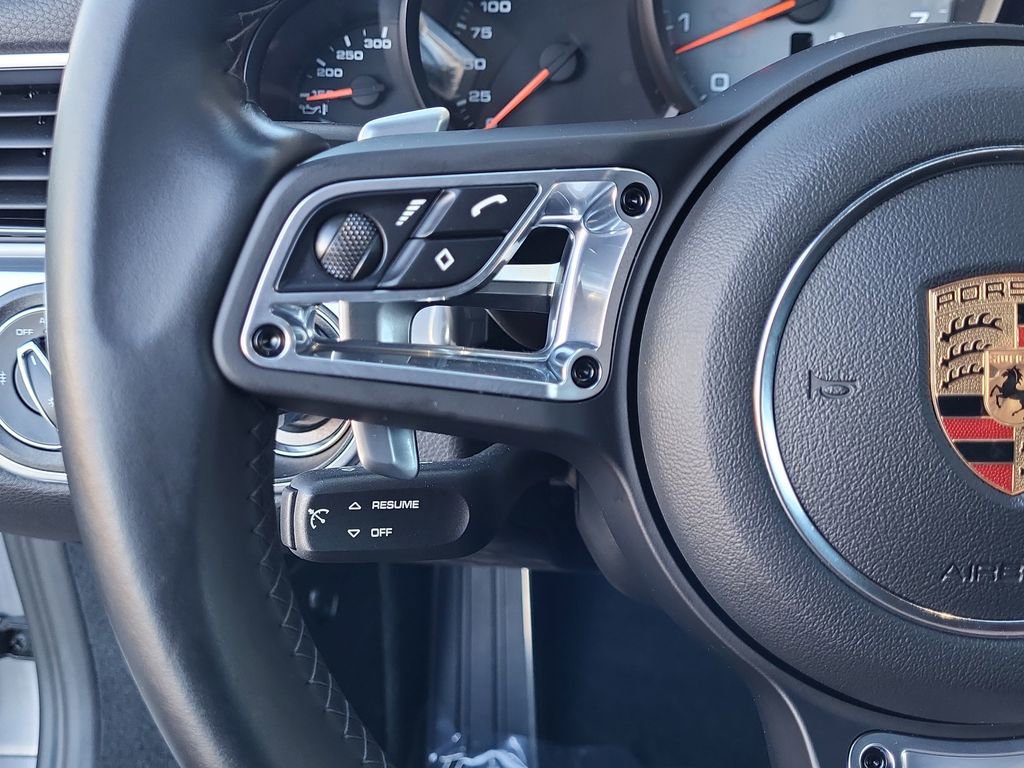 Used 2019 Porsche 911 Carrera 4S image 22