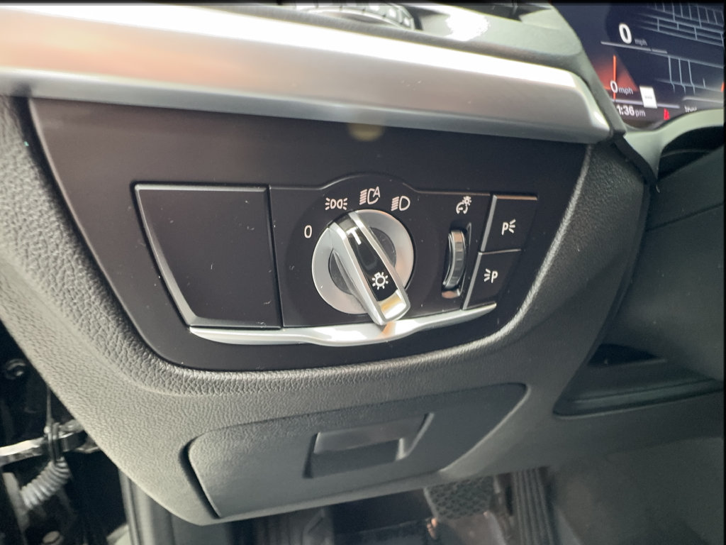 Used 2023 BMW X3 sDrive30i w/ Convenience Package RWD image 34