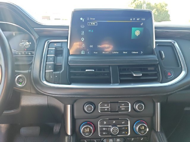 Used 2024 Chevrolet Tahoe Z71 w/ Luxury Package AWD/4WD image 21