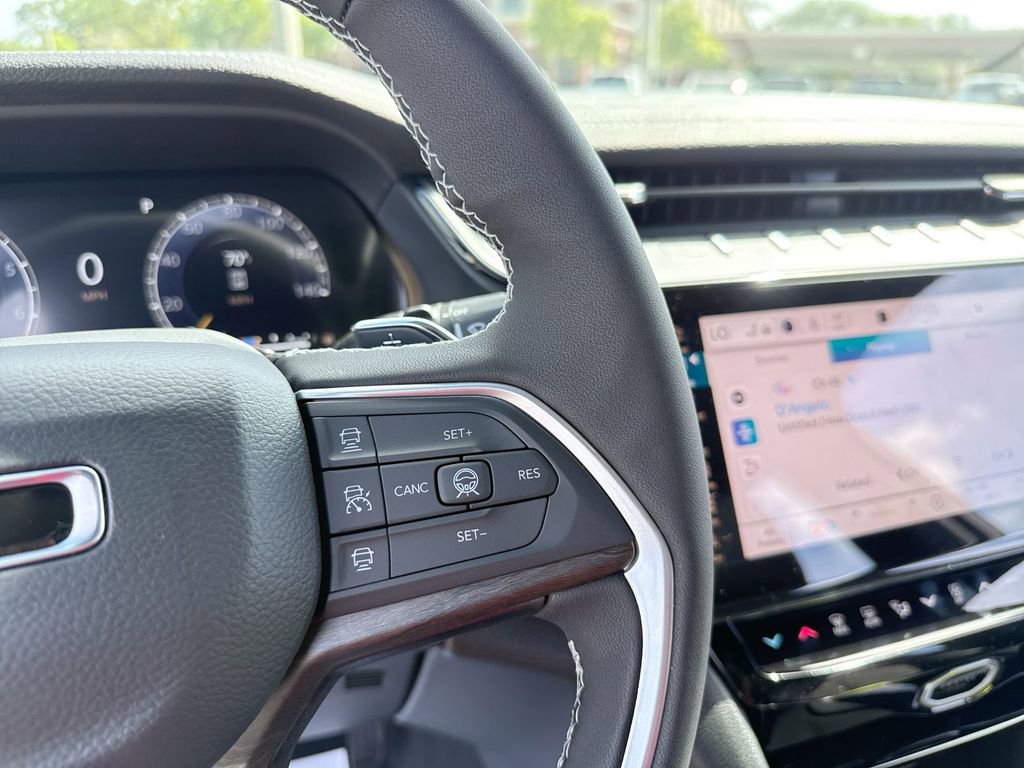 New 2026 Jeep Grand Cherokee L 4WD image 15