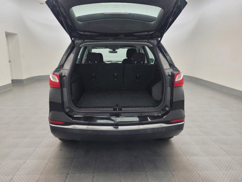 Used 2018 Chevrolet Equinox LS FWD image 29