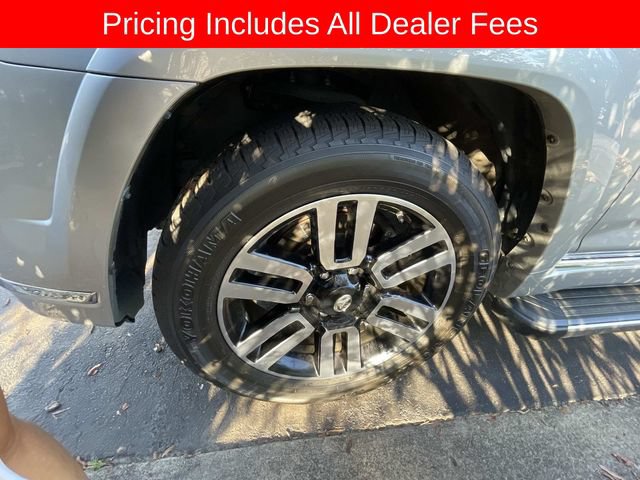 Used 2021 Toyota 4Runner Limited RWD image 2