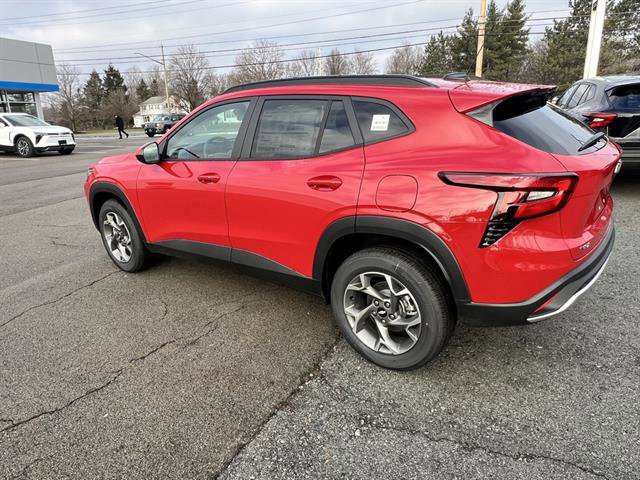 New 2026 Chevrolet Trax LT w/ Driver Confidence Package image 3