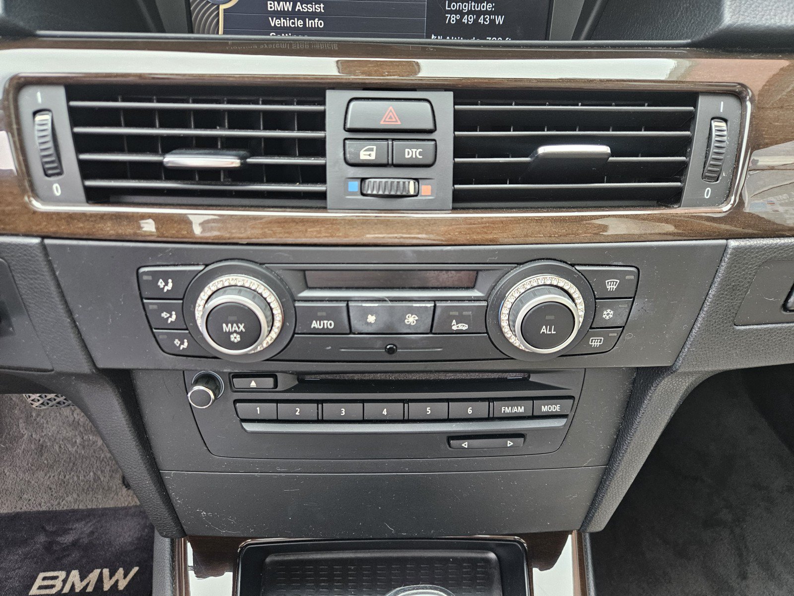 Used 2011 BMW 328i Sedan RWD image 14