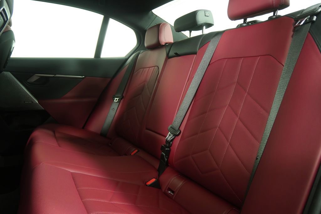 Certified 2025 BMW 530i image 16