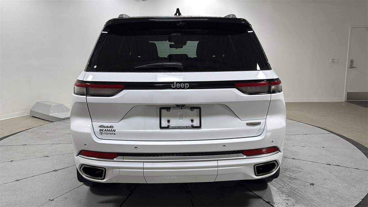 Used 2022 Jeep Grand Cherokee Summit image 4