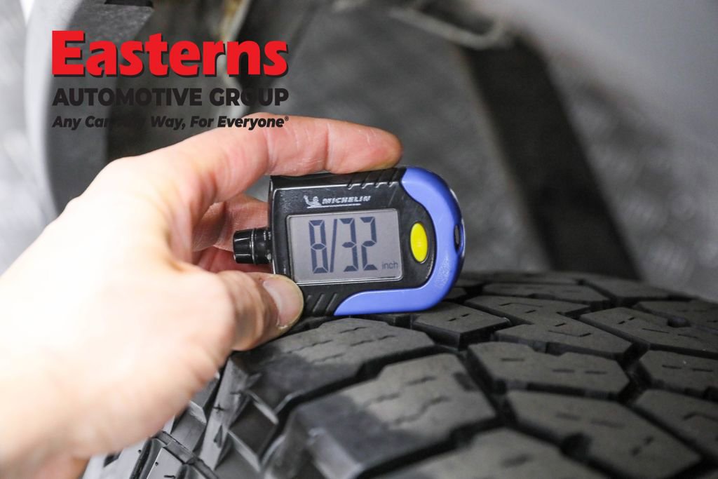 Used 2017 Mercedes-Benz Sprinter 144 Cargo image 23