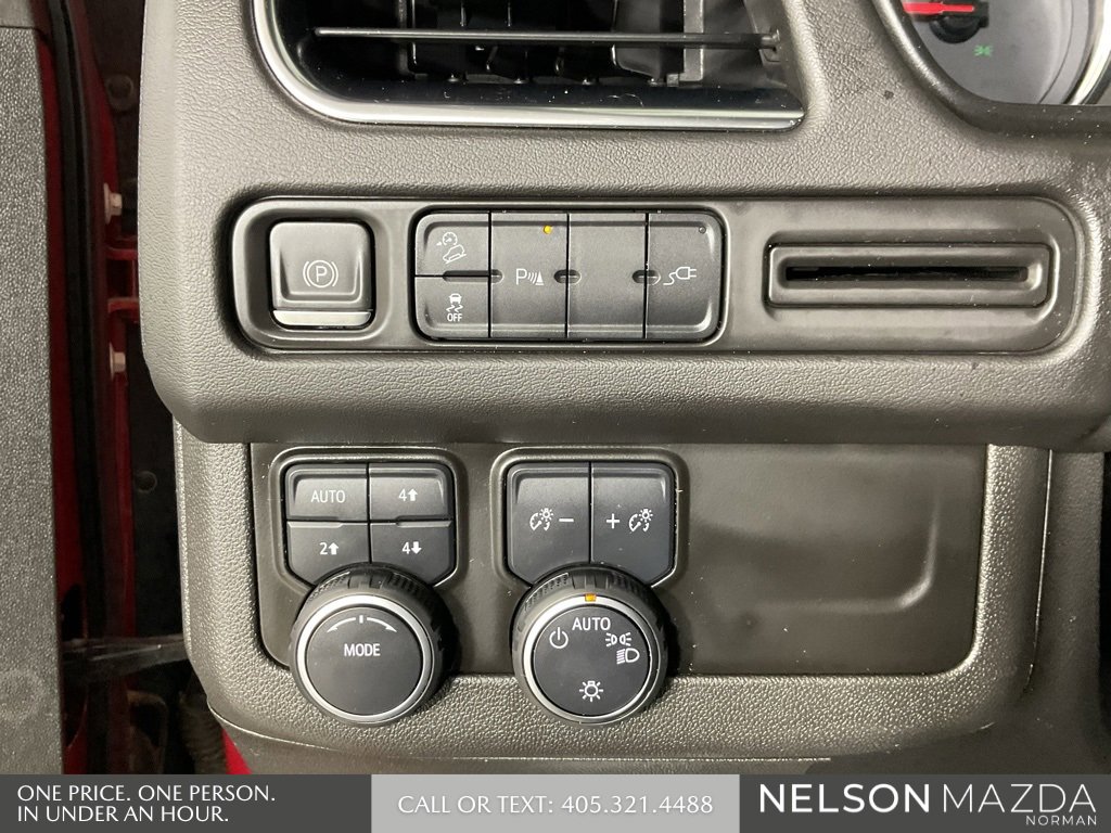 Used 2021 Chevrolet Tahoe Z71 w/ Rear Media and Nav Package image 43