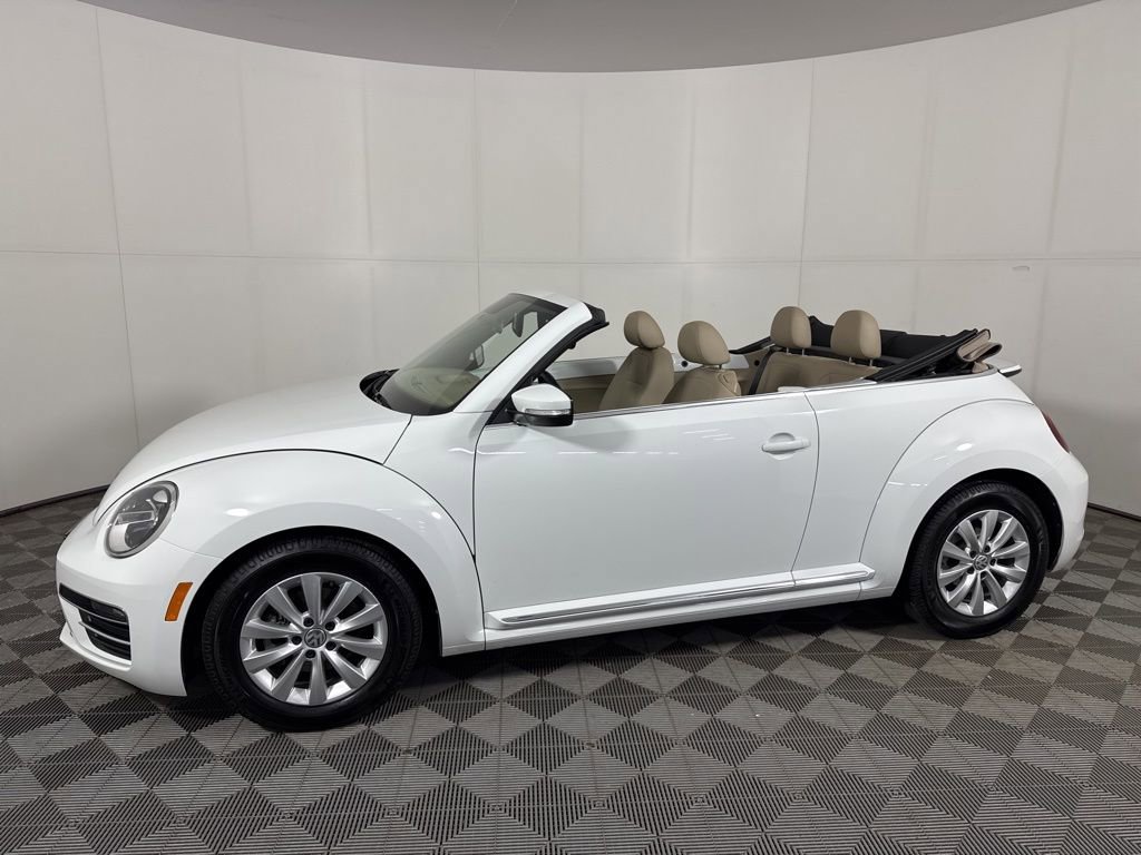 Used 2019 Volkswagen Beetle 2.0T S FWD image 13