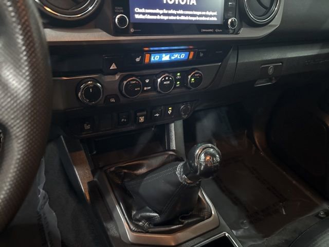 Used 2020 Toyota Tacoma TRD Sport w/ TRD Premium Sport Package image 19