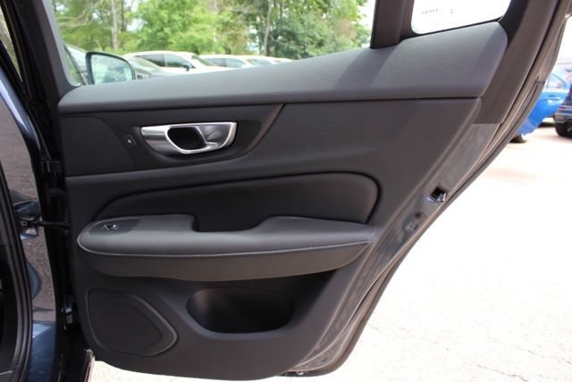 Certified 2024 Volvo S60 B5 Plus w/ Climate Package AWD/4WD image 18