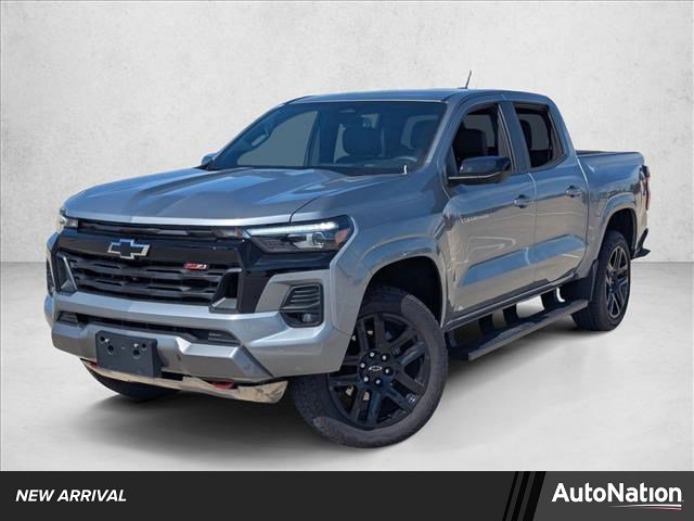 Used 2025 Chevrolet Colorado Z71 w/ Technology Package