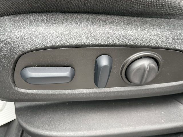 Used 2023 Chevrolet Blazer LT w/ Driver Confidence Package image 12