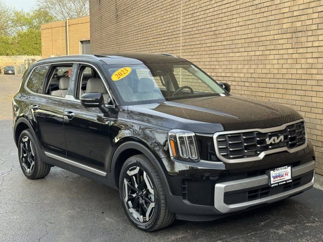 Used 2023 Kia Telluride S w/ S Sunroof Package AWD/4WD image 2