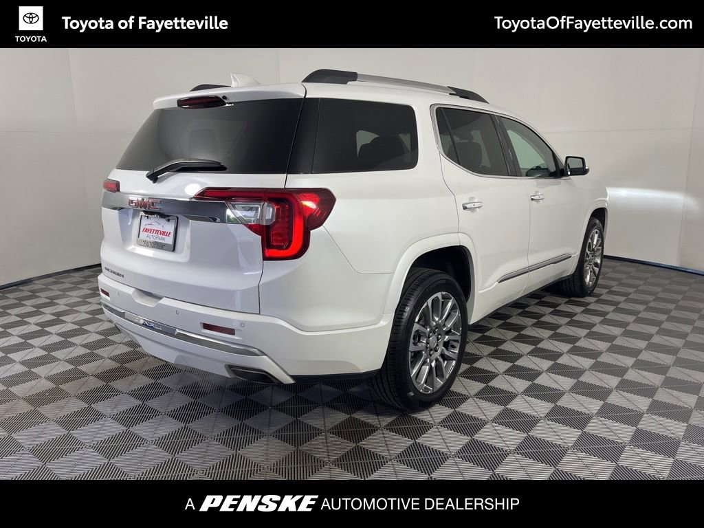 Used 2023 GMC Acadia Denali w/ Denali Ultimate Package FWD image 5