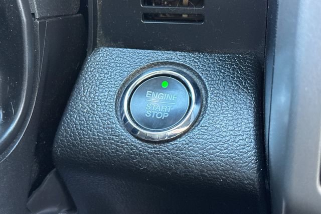 Used 2020 Ford F350 Lariat image 22