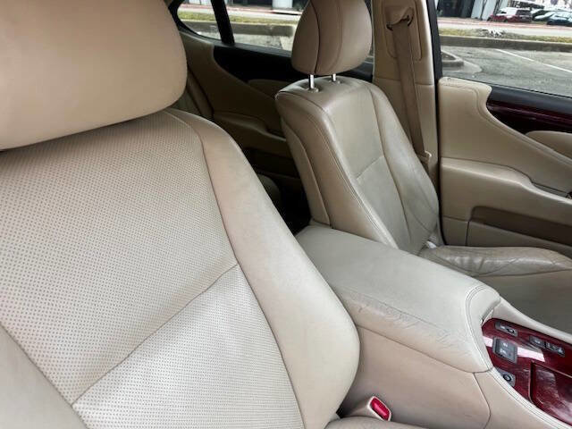Used 2012 Lexus LS 460 image 31