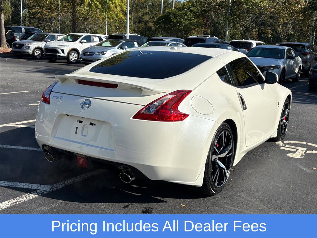 Used 2020 Nissan 370Z Touring Sport RWD image 8