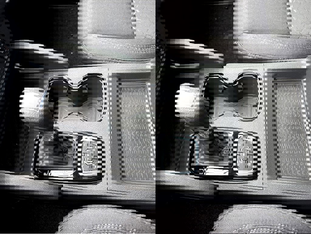 New 2026 Nissan Frontier SV w/ SV Convenience Package image 11