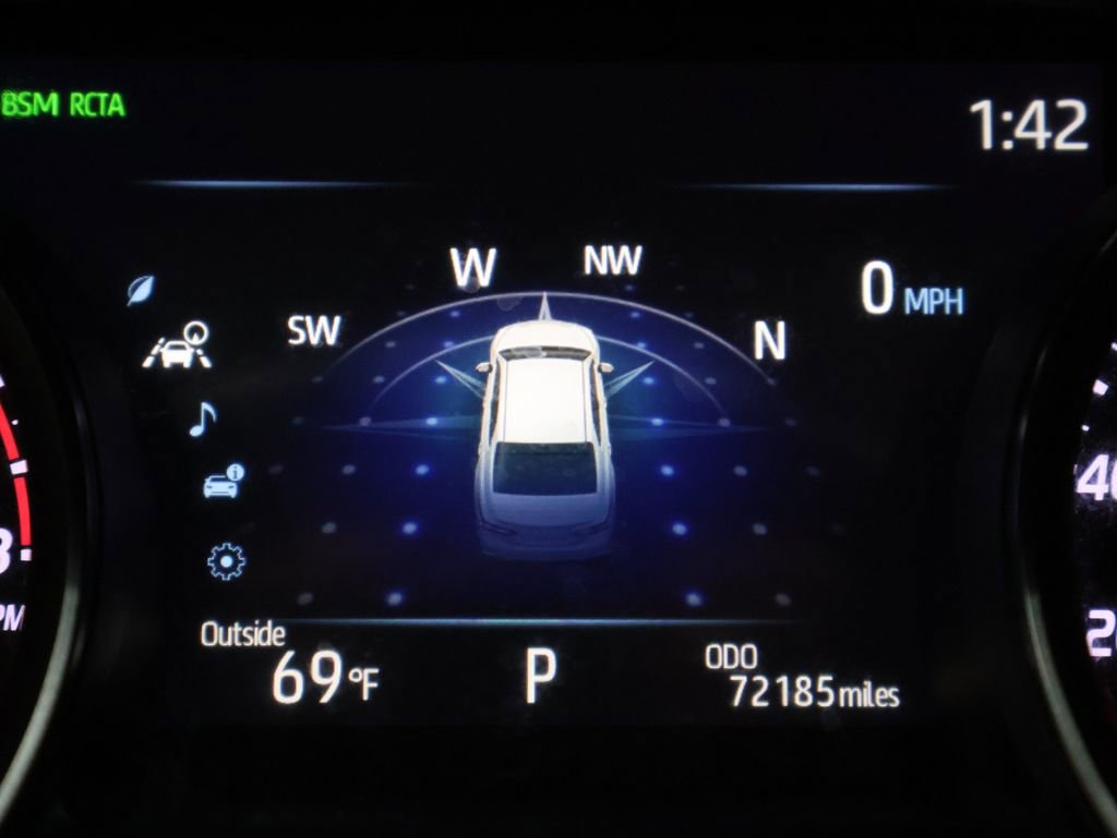 Used 2022 Toyota Camry XSE w/ Navigation Package FWD image 20