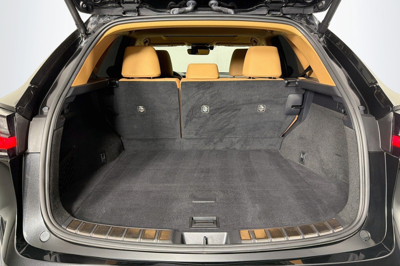 Used 2025 Lexus NX 350h AWD w/ Cold Area Package image 23