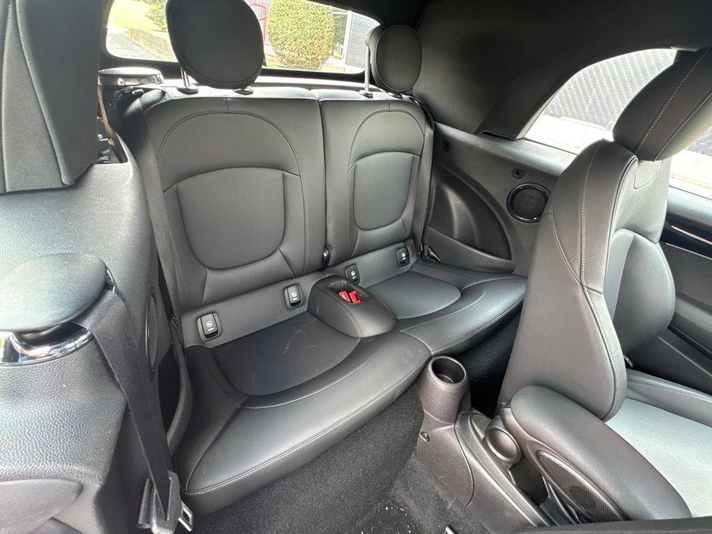 Used 2024 MINI Cooper S FWD image 61
