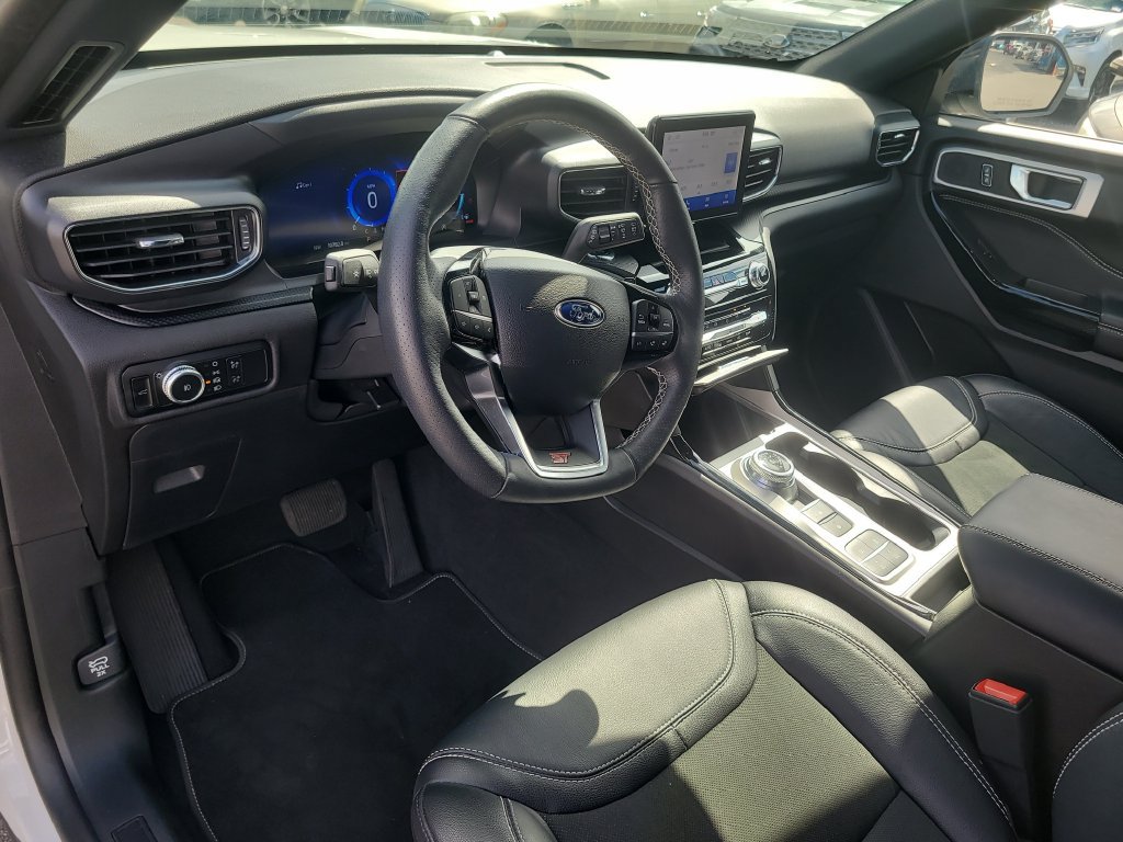 Certified 2023 Ford Explorer ST w/ ST Street Pack RWD image 17