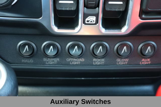 Used 2025 Jeep Wrangler Unlimited Sport AWD/4WD image 37