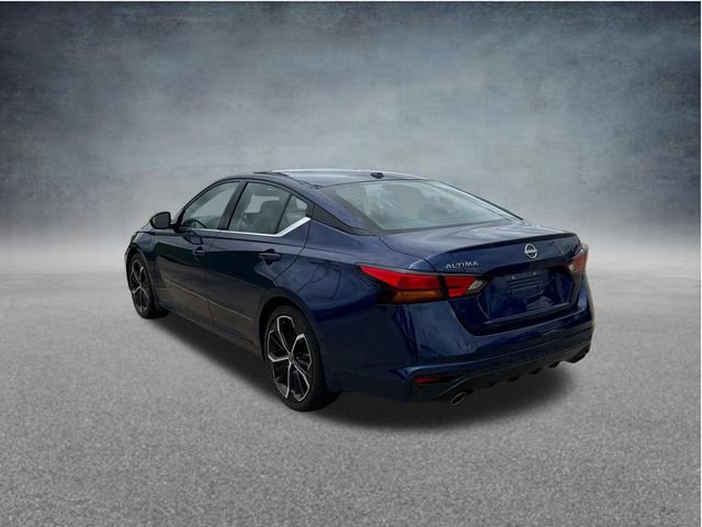 Used 2024 Nissan Altima 2.5 SR w/ SR Premium Package FWD image 7
