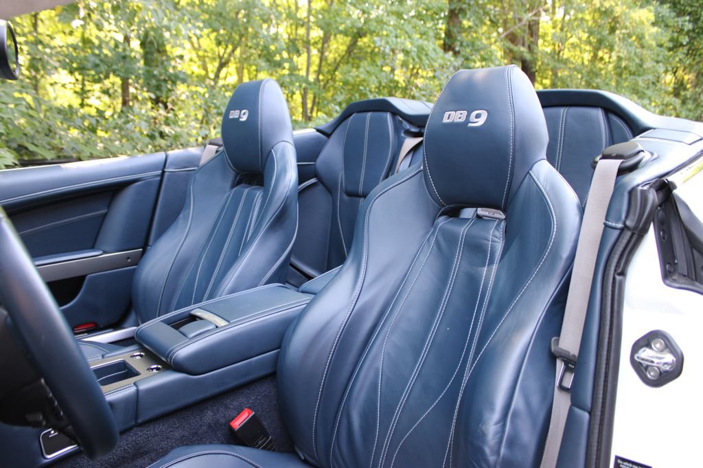 Used 2014 Aston Martin DB9 Volante RWD image 10