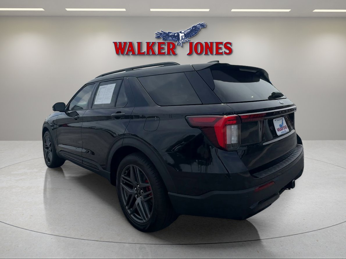 Used 2026 Ford Explorer ST-Line w/ ST-Line Street Pack image 5