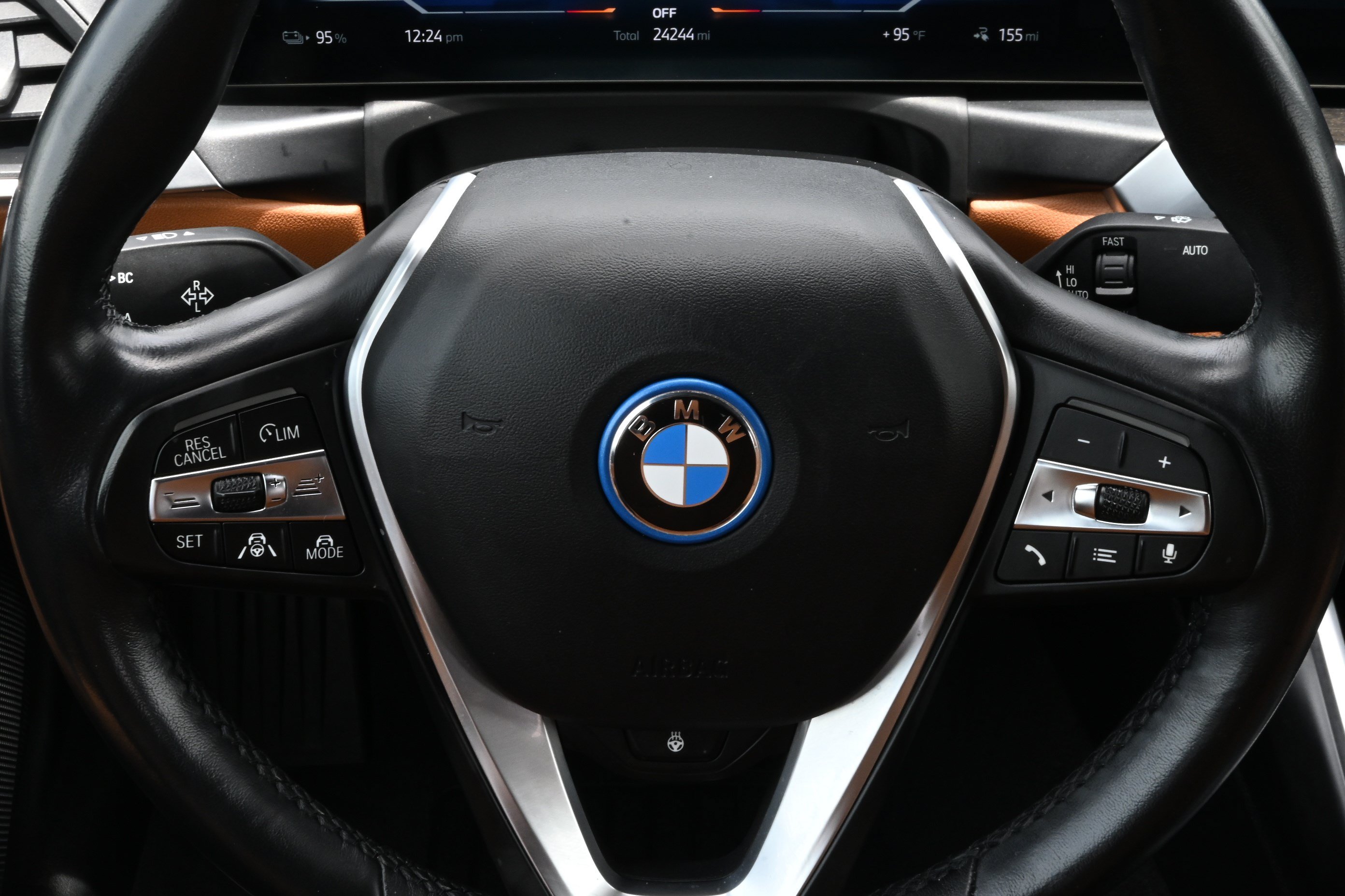 Certified 2023 BMW i4 eDrive35 RWD image 32