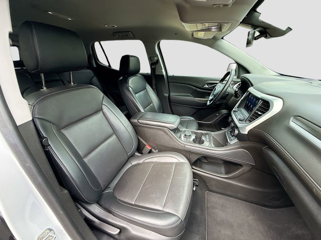 Used 2023 GMC Acadia SLT image 31